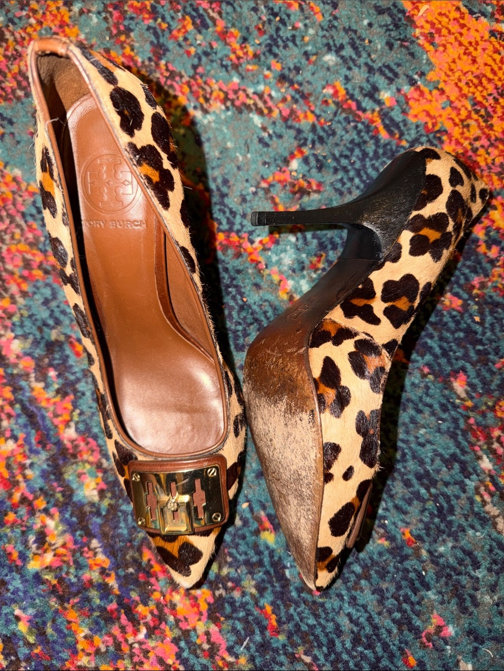 Tory Burch Leopard Print Pointed Toe Heels with Gold Accent - Picture 2 of 7